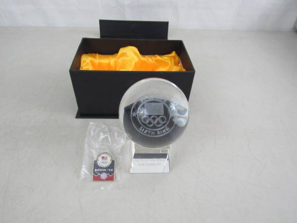 U. S. Olympic Sixth Ring Gold Level Member Glass Ball Sochi 2014 1