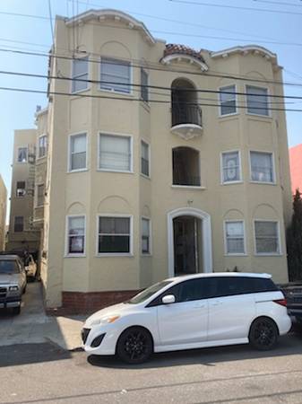 Very Spacious 1 Bed/Bath W/Views - Beautifully Refurbished 1929 1