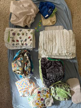 Cloth baby diapers, large lot 1