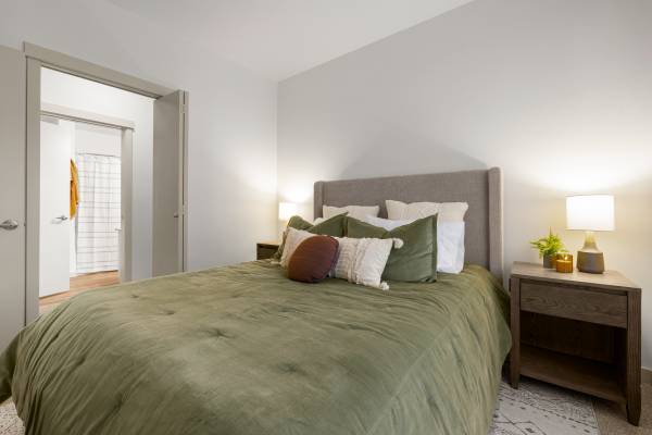 $1,895 / 1br - 716ft2 - It's Heating up and so are the Specials - 2 Full Months FREE - (Downtown Tacoma)63786614026497121