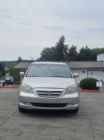 2007 Honda Odyssey touring - $4,000 (Kenmore)63475848196993121