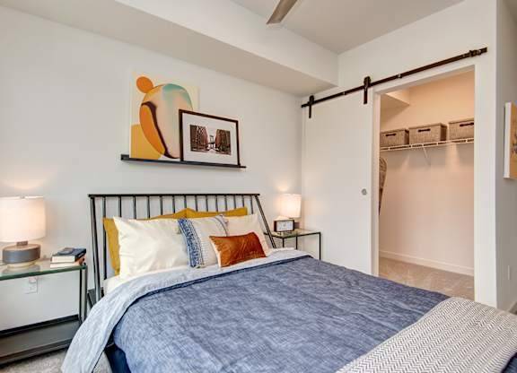 $2,425 / 2br - 1000ft2 - In Edmonds, AC Ports, 2 bedroom (23400 Hwy 99, Edmonds, WA)63688296393473122