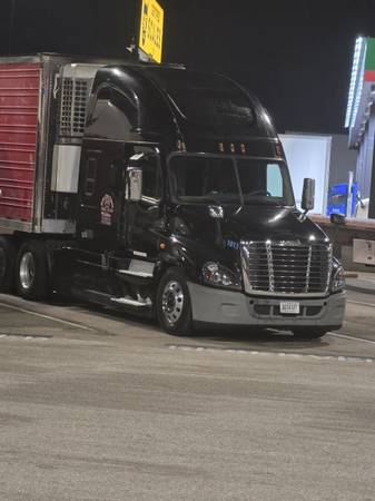 Looking for CDL CLASS A DRIVER 1