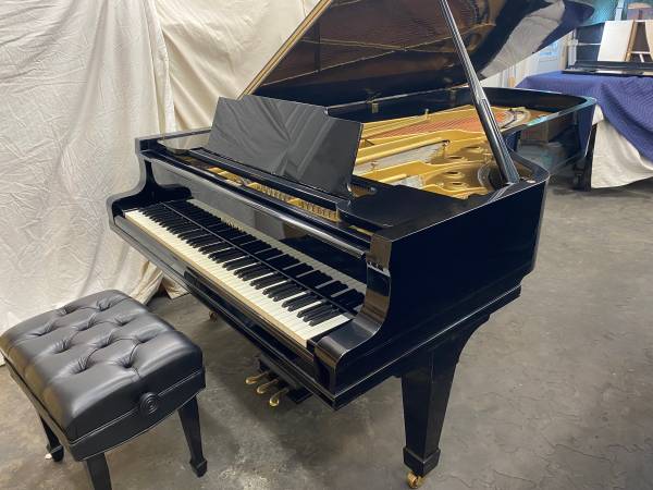 Kawai de 9 pies, gran piano de concierto - $28,500 (Pasadena)63471468448643120