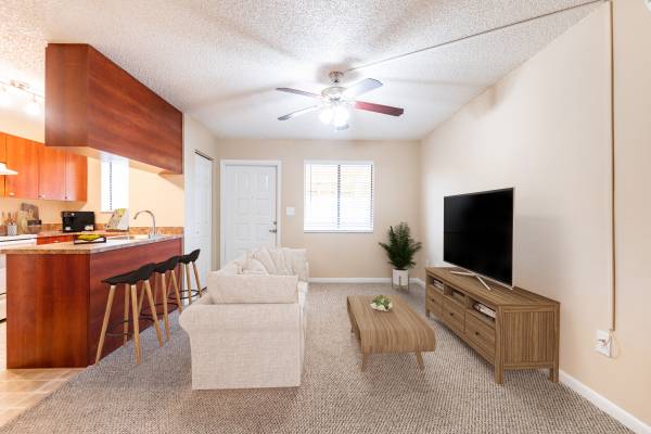 $1,391 / 1br - Come get comfy and cozy in your new apartment home! (Windover Woods Apartments)63923417260291123