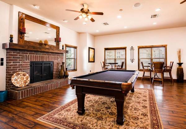 $1,716 / 3br - 1013ft2 - Online Payments Available, Billiards Table, Playground63671024621699124