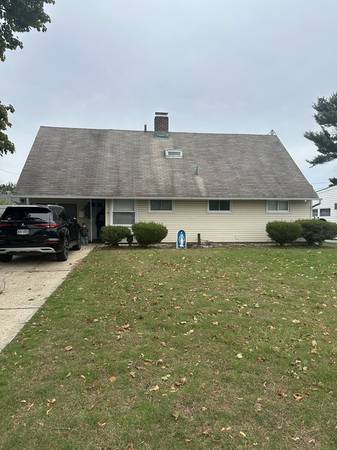 Levittown duplex full house 1