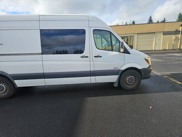 2016 Mercedes Sprinter van - Photo 7