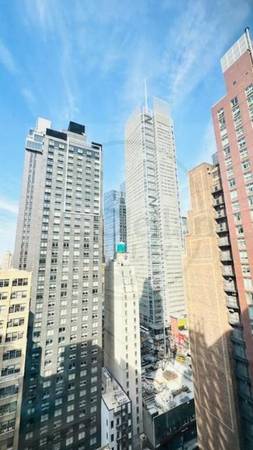 $11,829 / 3943ft2 - $36 Sunny Loft office space Half FL 3 Exposures Prv Bthrms ❣️ (Midtown West)63816575678337124