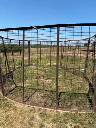 Corn Crib 1