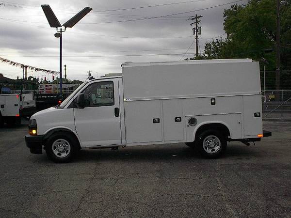 2019 Chevrolet EXPRESS 3500 HIGH - Photo 13