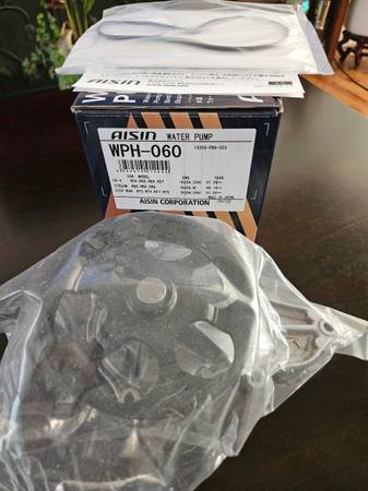 Honda/Acura NEW AISIN Water Pump WPH-060 1