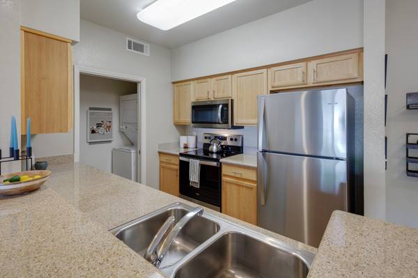 $2,370 / 1br - 750ft2 - 1 habitación 1 baño – ¡Únete a nuestra lista de espera hoy! (santa rosa)63695803576065122