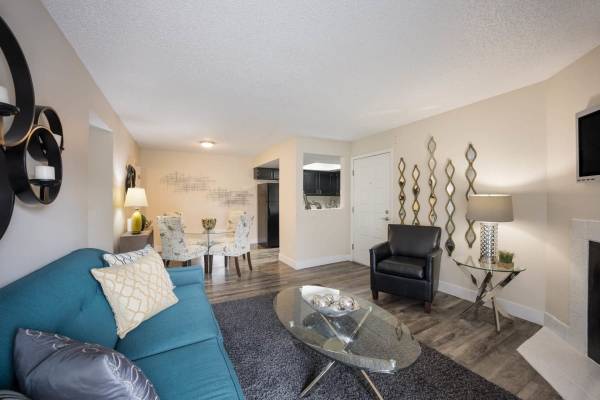 $1,395 / 1br - 740ft2 - On-Site Management, Fire Pit, On-Site Maintenance (2880 Woodland Hills Dr, Colorado Springs, CO)63687119344003124