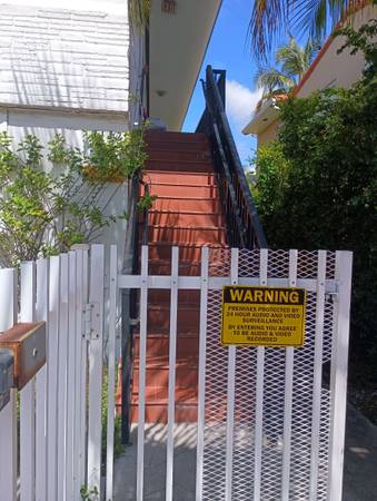 Large Studio apartment Miami Beach 1