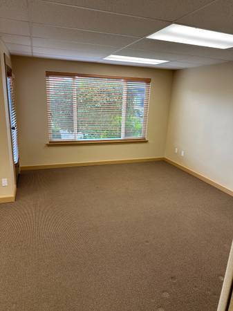 $1,200 / 700ft2 - Office space in downtown Everett (Everett)63944964814594124