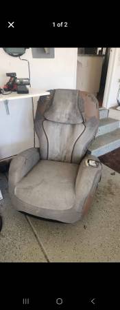 Free ijoy massage chair 1