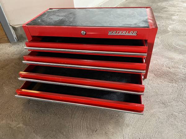 4-drawer Mid-Section Waterloo Toolbox 1