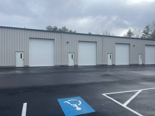 $1,800 / 1300ft2 - Norton/ Easton- Boutique Industrial Garage Bays/ Yard Storage (Norton)64194265957635120