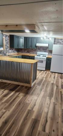 Recently 100 % upgrade and remodel, Large yard, quite, street
$975 Recently 100 % upgrade and remodel, Large yard, quite, street
$975