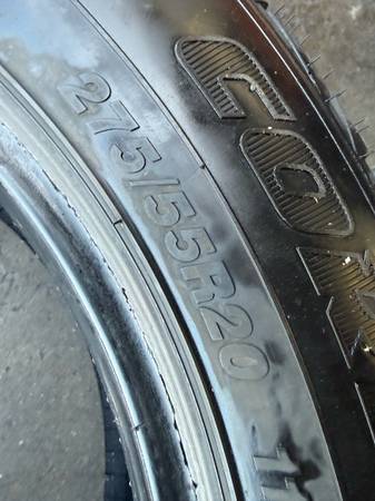 275/55/20 (1 Only)Like New $60 1