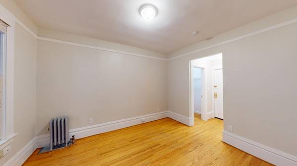 $1,745 / 285ft2 - Prime Living: Modern and Spacious Studio! Unit #204 (downtown / civic / van ness)63667941874049124