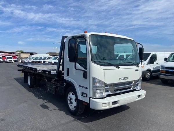 2020 Isuzu NRR Rollback Tow Truck 1