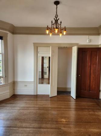 $1,475 / 1br - Rare Classic Alamo Square 1BR w/ Vintage Details, Steps to Park! (1040 Fulton St #4 San Francisco, CA)63888989286529121