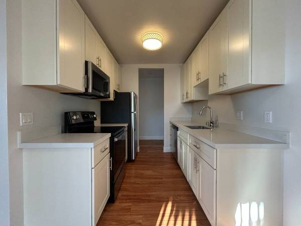 $2,895 / 1br - 782ft2 - Vista al Océano, Unidad de Esquina Esperando a Ser Amada (pacifica)63671973429379124
