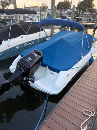 2000 Sea Ray 180 Fish n Ski 1