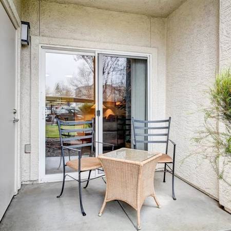 $2,125 / 2br - 1107ft2 - Onsite Management, in Elk Grove CA, 2 bedroom (8760 Center Pkwy, Sacramento, CA)64044026584705122