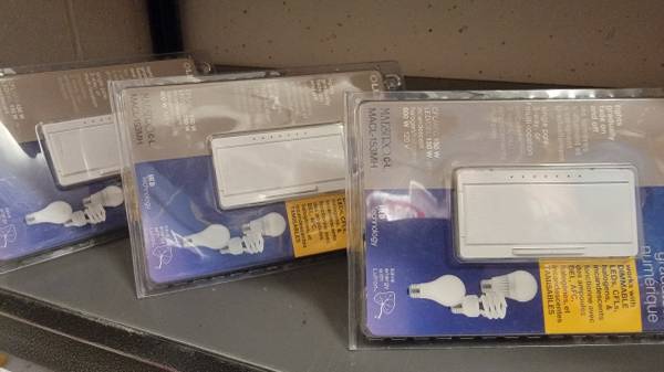 LED+ Dimmer Switch for Dimmable LED/Halogen/Incandescent Bulbs 1