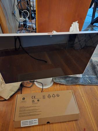 HP Chromebase All-in-One Desktop PC, 21.5" 1