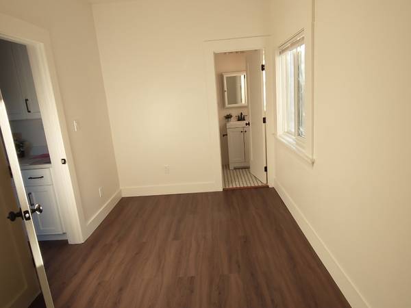 $3,895 / 5br - Amplio y bien distribuido piso de 5 hab. y 3 baños en W Oak histórico. ¡Visítalo el sábado! (oakland west)63657643723649121
