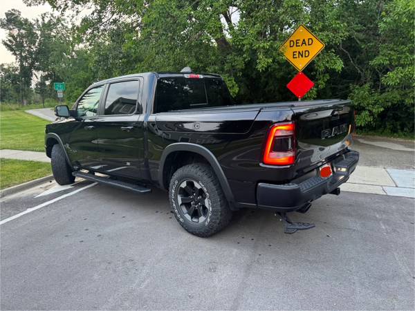 2019 Dodge Ram 1500 Rebel - $39,990 (Schaumburg, IL)63618847556483122