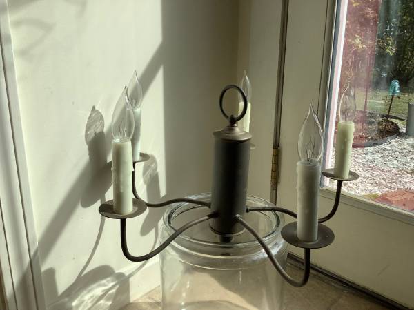 Candle type Chandelier - needs wiring 1