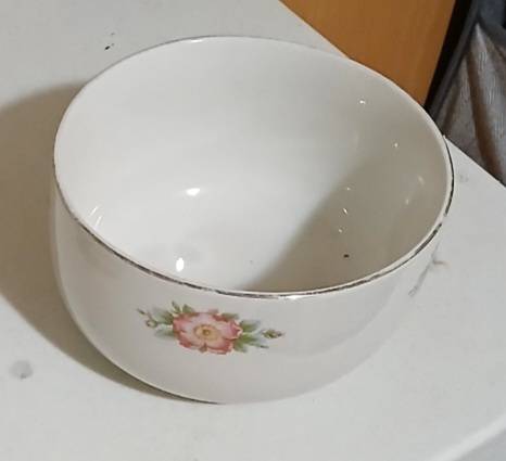 Hall's Superior Quality kitchenware 1