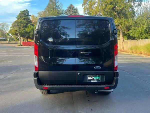 2023 Ford Transit 150 - Photo 4