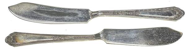 Holmes & Edwards Master Butter Knife Romance Missing some Super Plate 1