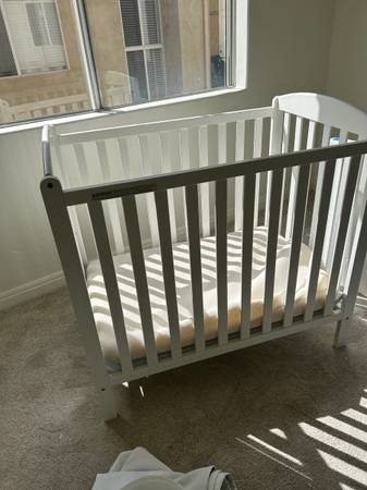 Target Brand Mini Crib 1