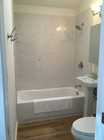 $1,750 / 320ft2 - Elegante, moderno, estudio privado con lavandería y aire acondicionado (Oakland Norte / Temescal)63658079664513124