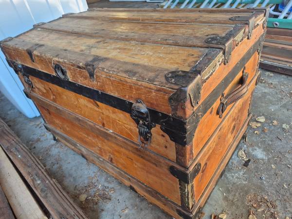 Amazing old chest in great shape priced to sell! 1