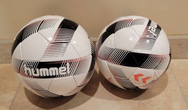 Hummel 2 Soccer Balls - size 4 - orange 1