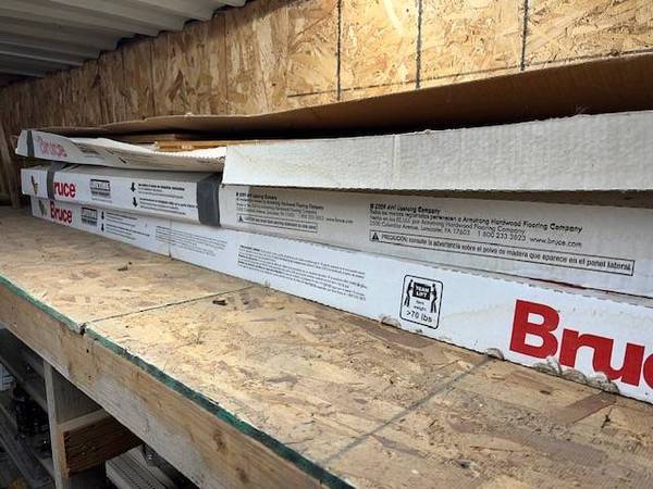 Flooring New In Box 1