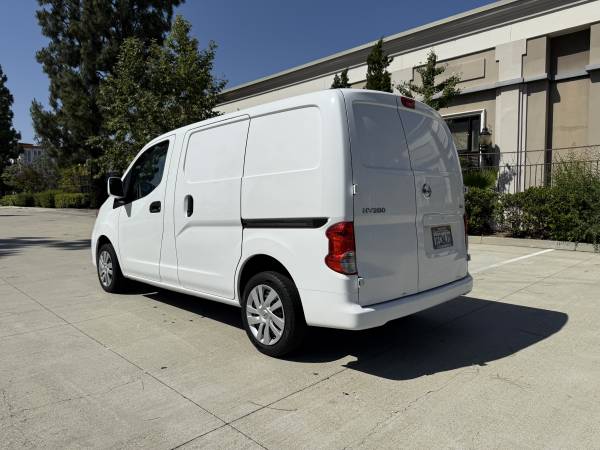 2014 Nissan NV 200 Cargo Van - 74K Miles - 1 Owner Clean Carfax!!! - $14,900 (Rosemead)63618239091587124