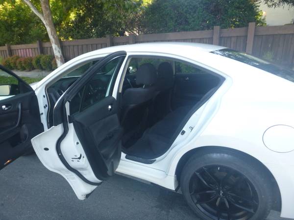 2014 NISSAN MAXIMA  EXCELLENT RUNNING CONDITION CLEAN TITLE - $4,550 (san jose downtown)63470899417347123