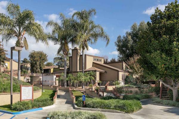 Resident Referral Program, Central Air Conditioning, Spacious Closets 1