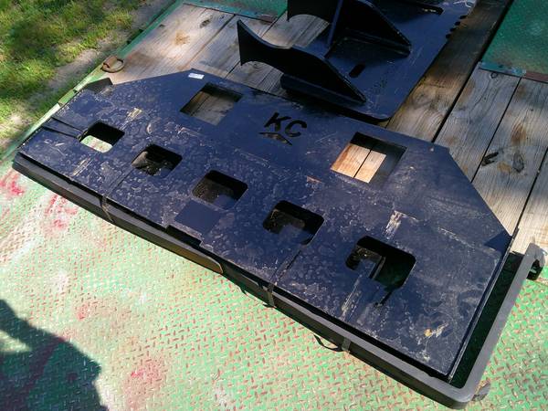 60 & 72" extra wide Skidsteer fork frames with 42" forks 1