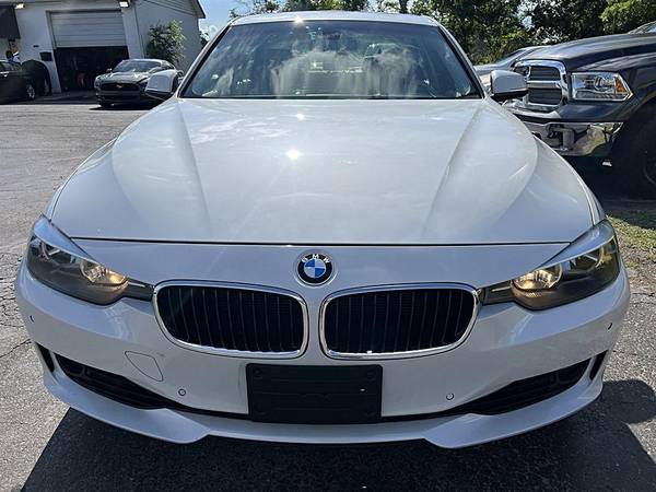 2015 BMW 3-Series 328i - $11995.0063621215523841122