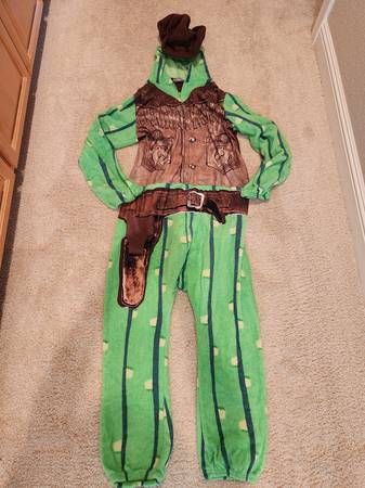Halloween Costume size L, Mr Pickle Green Sheriff Cactus Union Suit 1